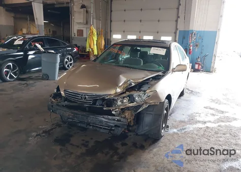 2006 Toyota Camry Le from USA, damaged, VIN 4T1BE30KX6U645197